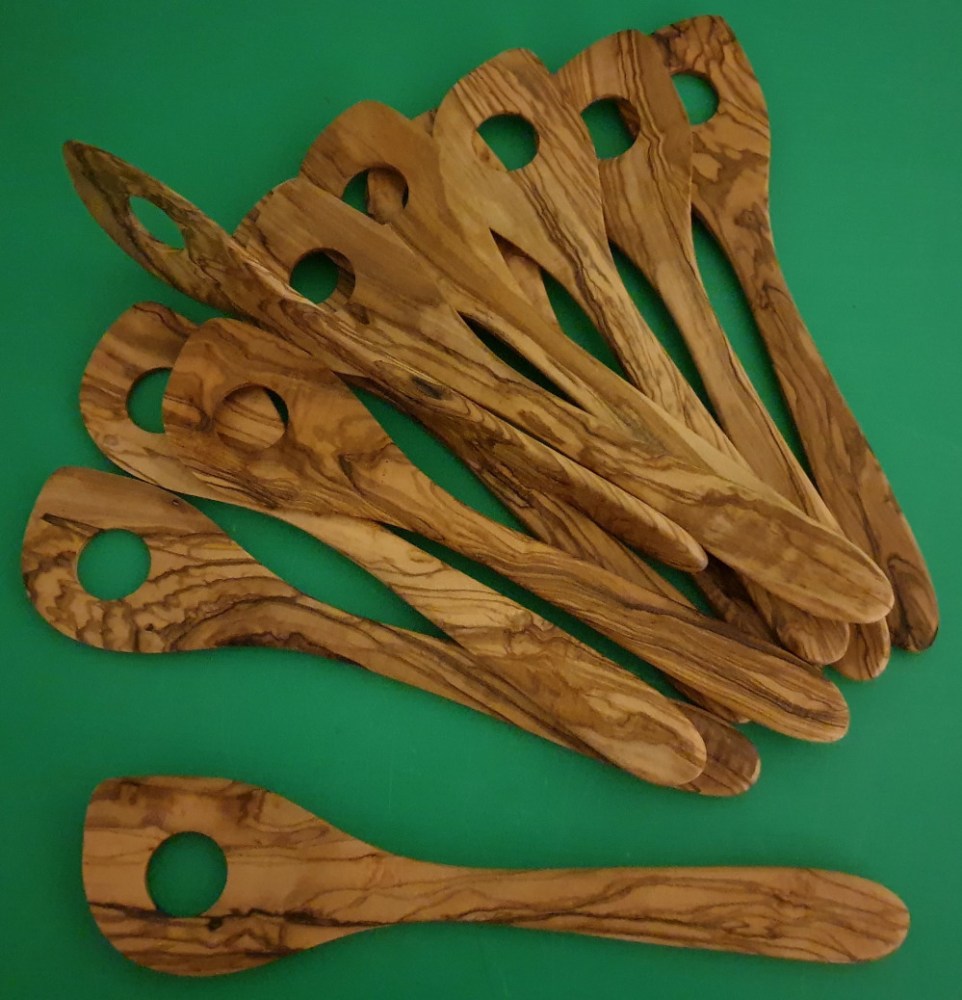 spatules_trouees_bois-olivier-826