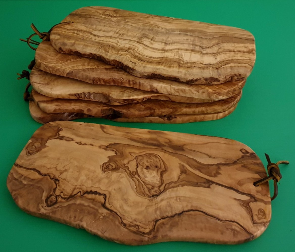 tres-grande-planche-rustique-bois-olivier